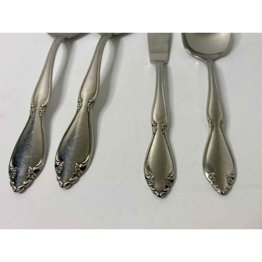 Oneida USA BERKELEY SQUARE Serving Spoon X2 Butter Knife Sugar Spoon